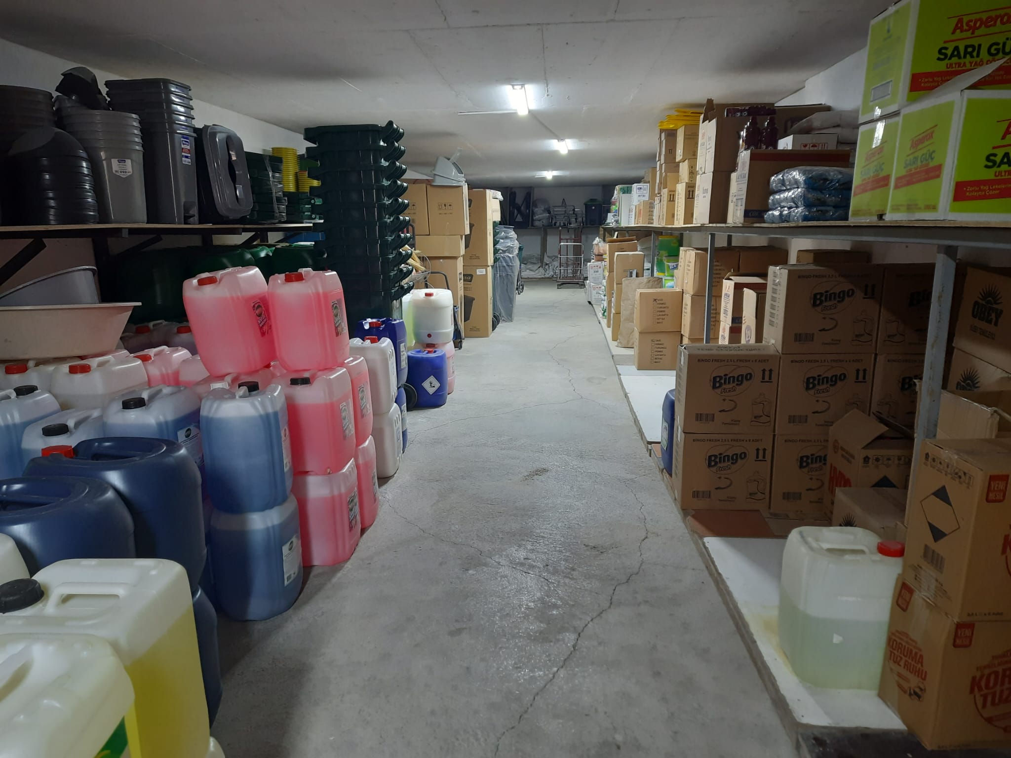 Akelza Güçlü Stok ve Depolamasıyla Yanınızda